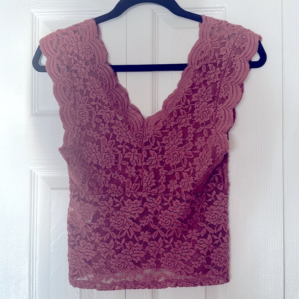 Sheer Lace Top - Picture 4 of 6